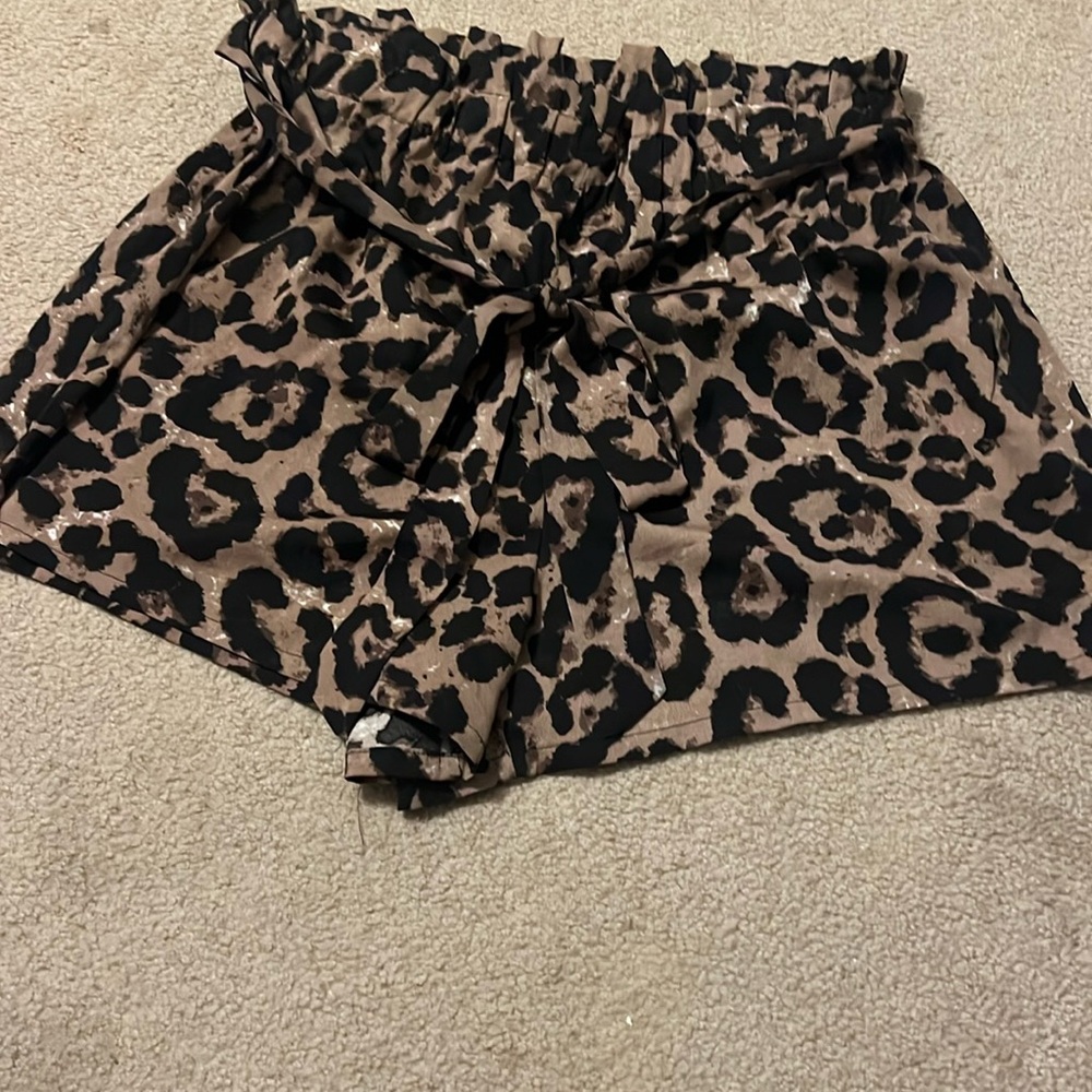 SHEIN Black and Brown Leopard High Waist Shorts
